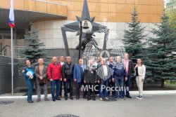 Академию посетили выпускники 1998 года